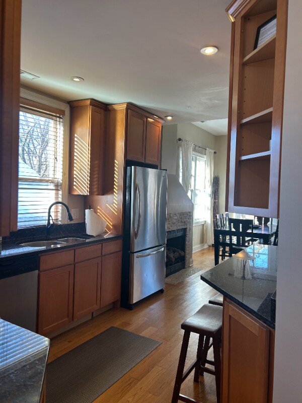 Photo - 403 W Eugenie St (Chicago, IL)