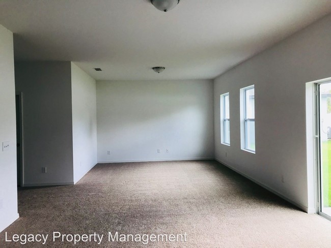 Building Photo - 4 br, 2.5 bath House - 3984 Night Heron Drive