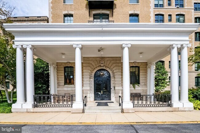 Foto del edificio - 2853 Ontario Rd NW