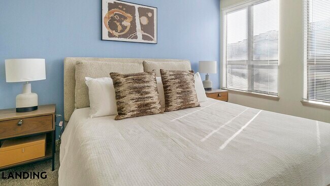 Foto del edificio - 24530 Gosling Rd