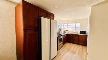 Photo - 711 W Amelia St Apartment