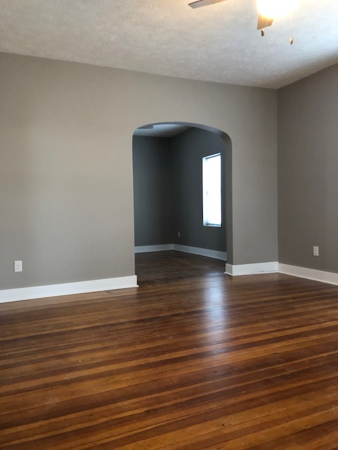 Foto del edificio - 1543 Hawthorne Ave