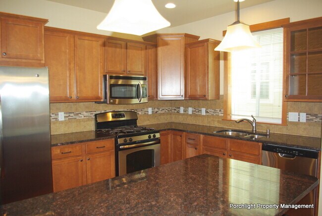 Building Photo - 1520 Bryce Park Loop