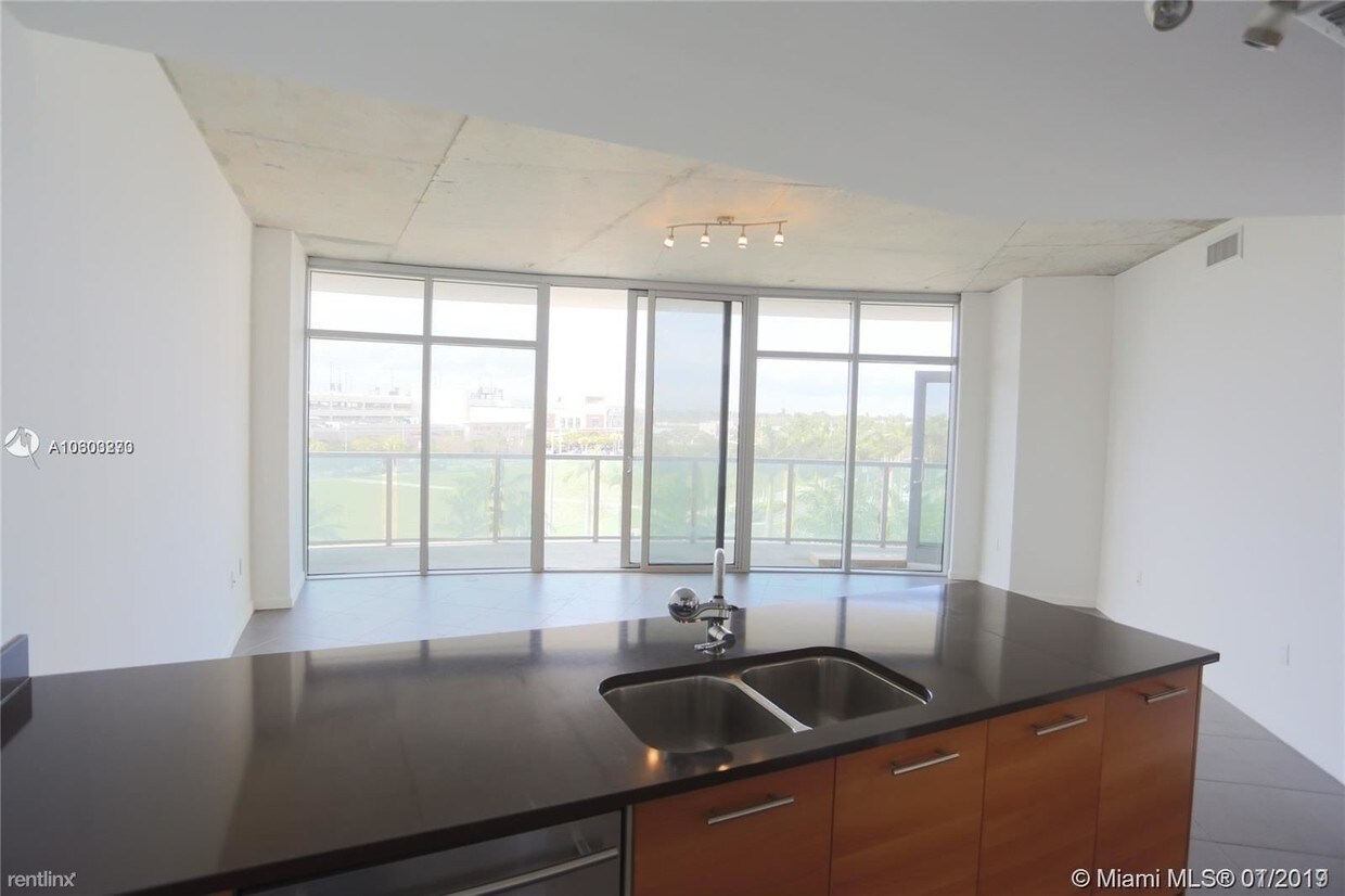 2 br, 2 bath - Four Midtown - 2 br, 2 bath  - Four Midtown
