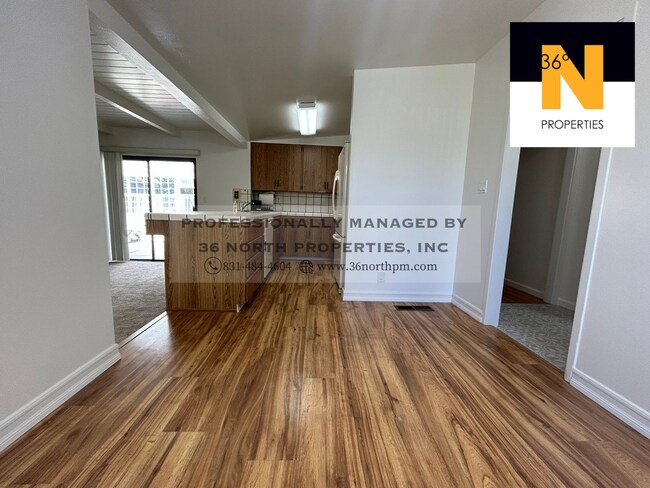 Building Photo - Charming 3 Bed/2 Bath Home with Bonus Room...