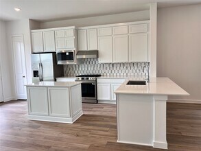 Building Photo - 8326 Boundary Waters Dr