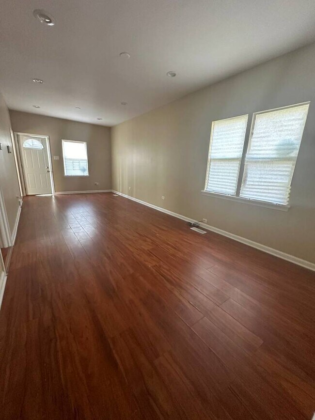 Foto del edificio - 27 155th St