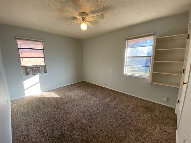 Foto del edificio - Quaint 2 Bedroom Edmond Home, Yours Today!...
