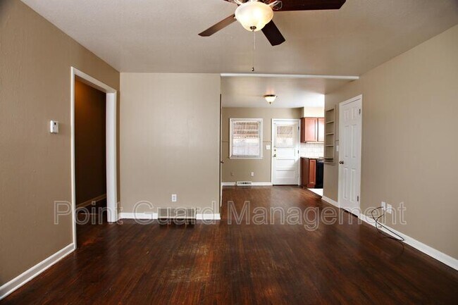 Foto del edificio - 2227 S Walnut St
