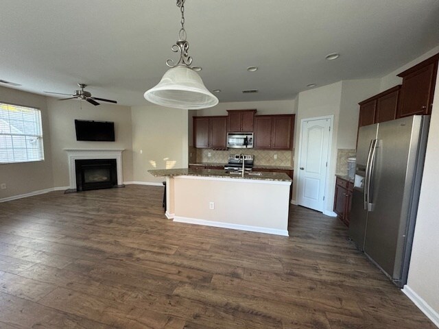 Foto del edificio - 11206 Cedar Walk Lane