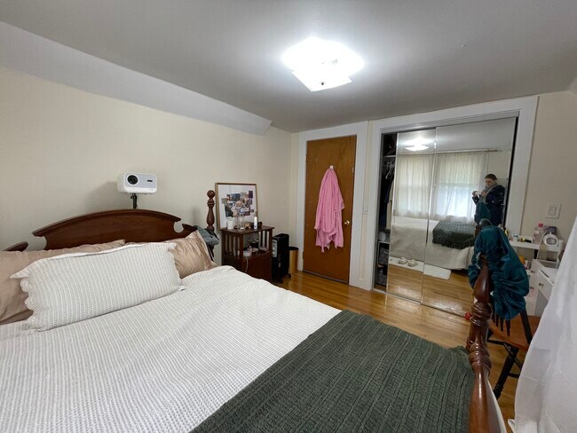 Foto del edificio - 63 Fairbanks St