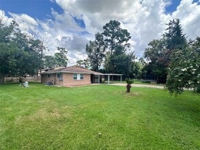 Building Photo - 17706 Wild Oak Dr