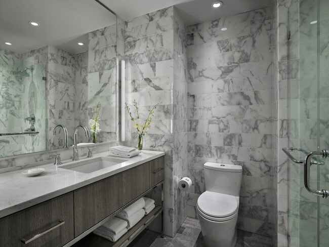 Foto del edificio - 701 18th St NW