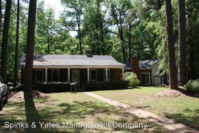 Primary Photo - 107 Avery Dr