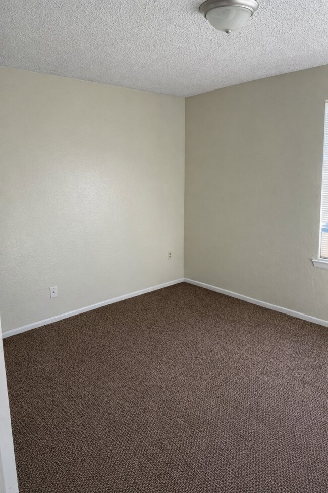 Photo - 1648 Starboard Dr Apartment