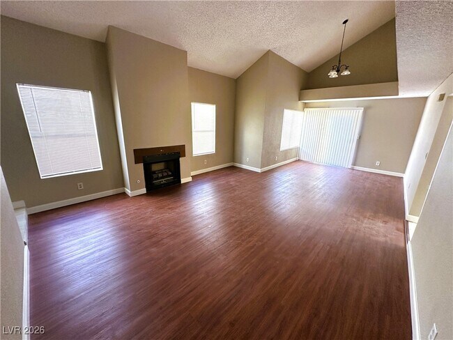 Foto del edificio - 120 Clifton Heights Dr