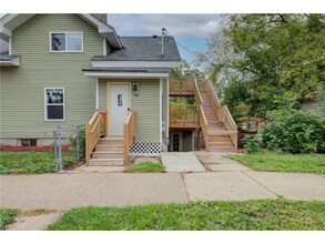 Building Photo - 921 W 36th St