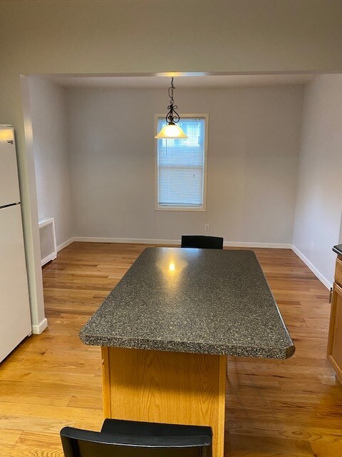 island in kitchen - 822 Woodbine Ave