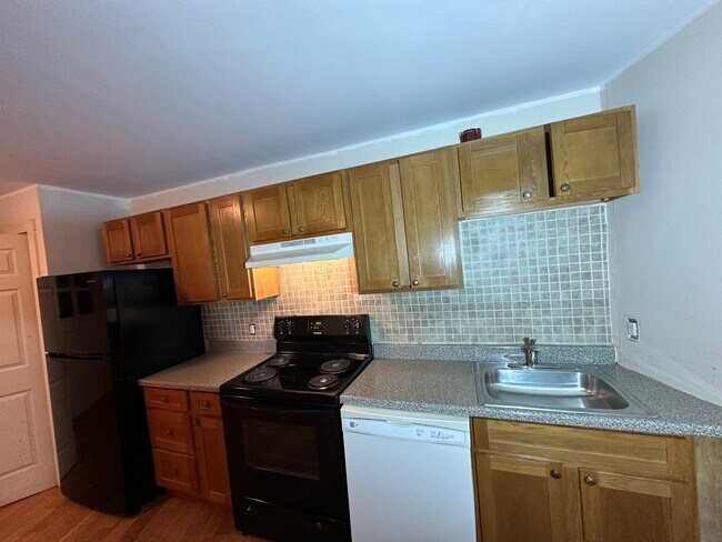 Foto del edificio - 72 Linden St