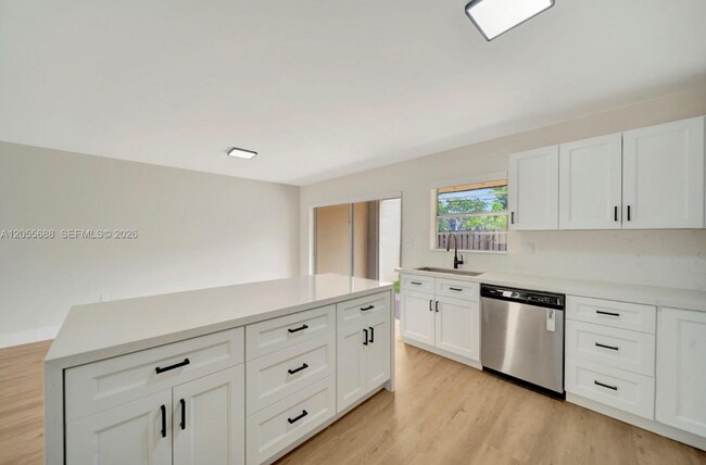 Foto del edificio - 8769 SW 137th Ave