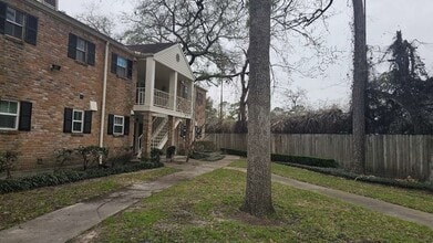 Building Photo - 881 Wax Myrtle Ln