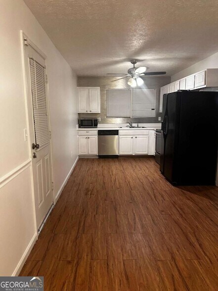 Foto del edificio - 9268 Clb Vw Trce