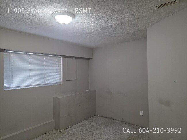 Photo du bâtiment - Basement Suite in Delta