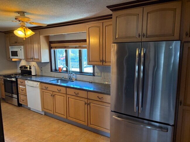 Foto del edificio - 36 Prescott St