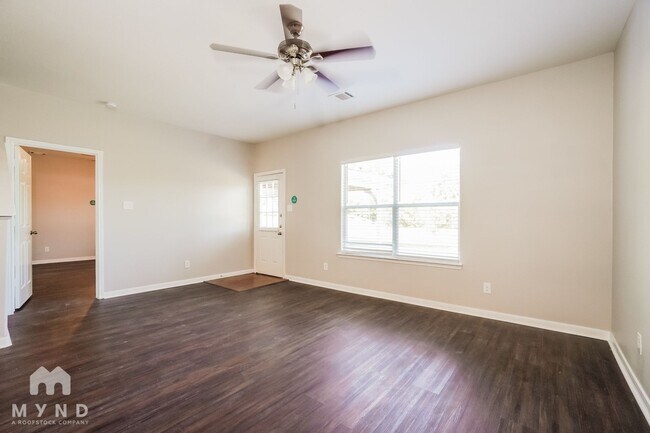 Building Photo - 28846 Llano River Loop