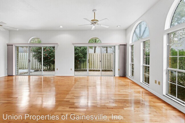 Foto del edificio - 3 br, 2 bath House - 3968 NW 25th Circle