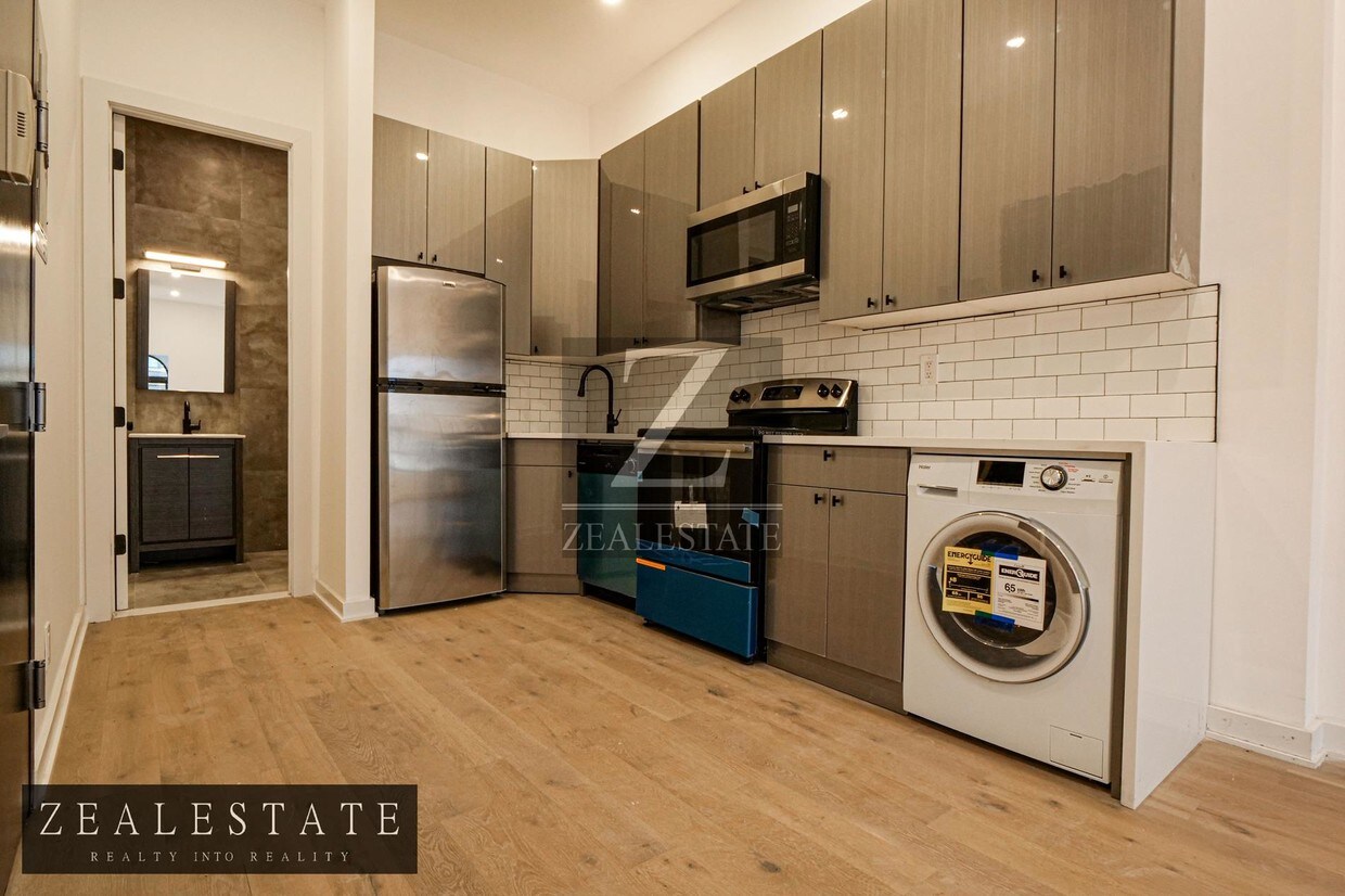 Foto principal - 4922 5th Avenue