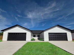 Building Photo - 1677-1679 Amy St