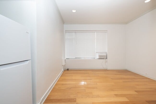 Interior Photo - Beverly Alder Apartments