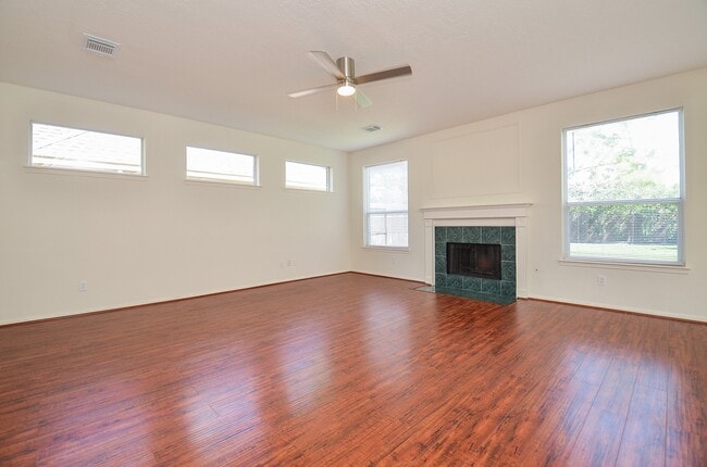 Foto del edificio - 3606 Brinton Trails Ln