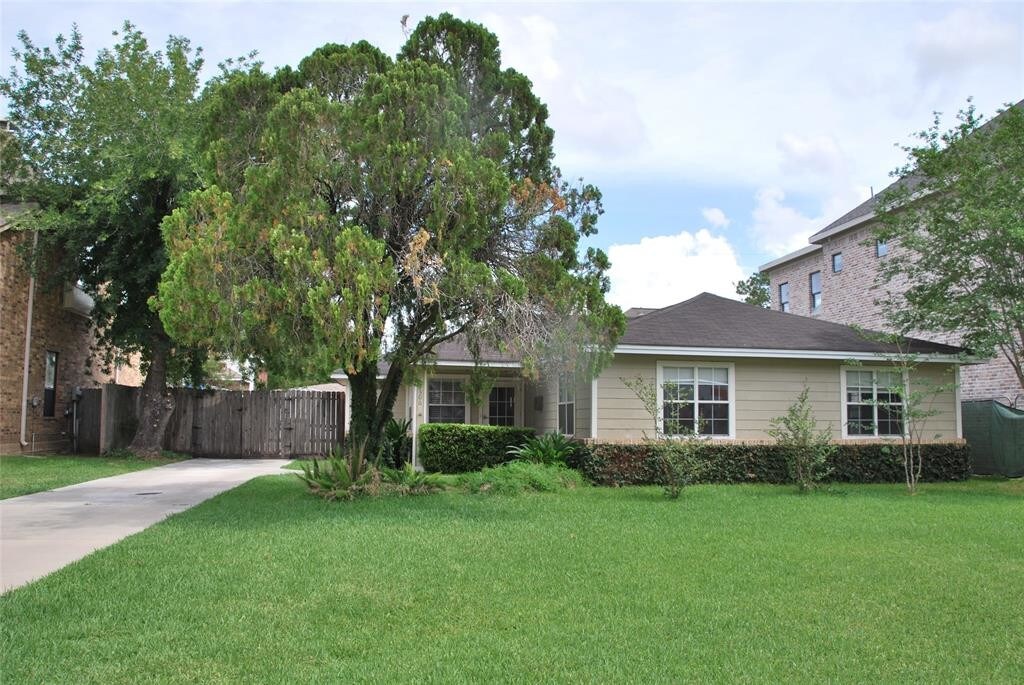 Primary Photo - 3306 Elmridge St