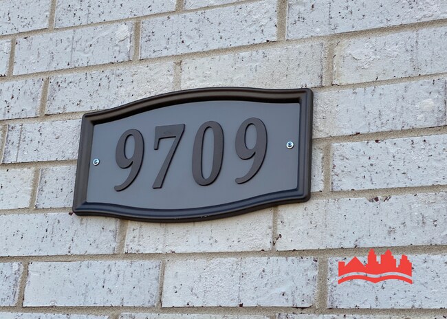 Foto del edificio - 9709 Jackson Run Ln