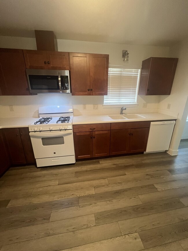 Foto del edificio - 1023 E Meadowbrook Ave