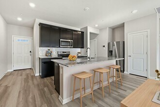 Building Photo - 104 Texas Agate Dr