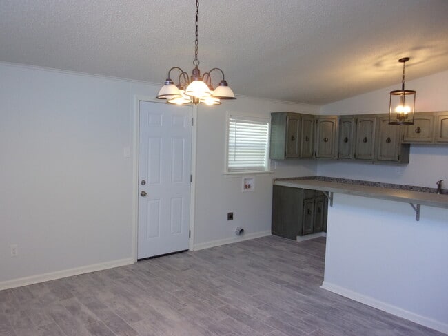 Photo - 1772 Hester Rd House