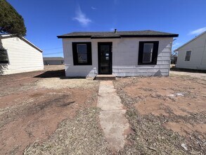 Building Photo - 4509 Avenue G