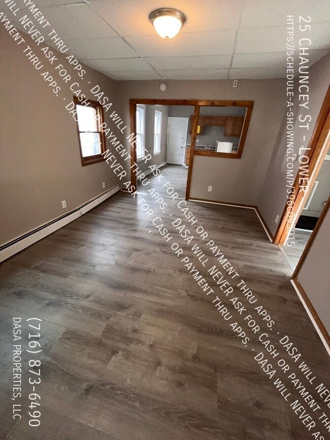 Building Photo - 25 Chauncey St