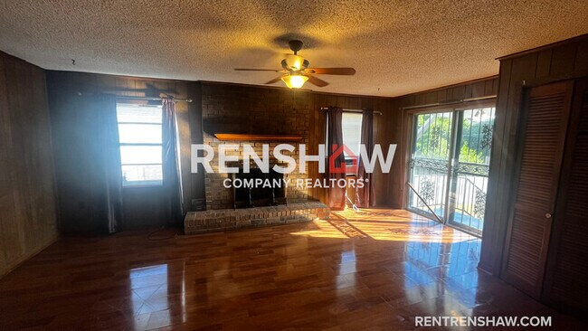 Foto del edificio - 1432 Kyle St