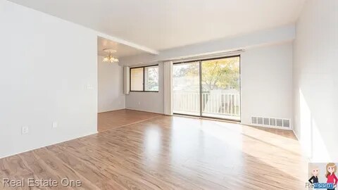 Foto del edificio - 3865 Lone Pine Rd