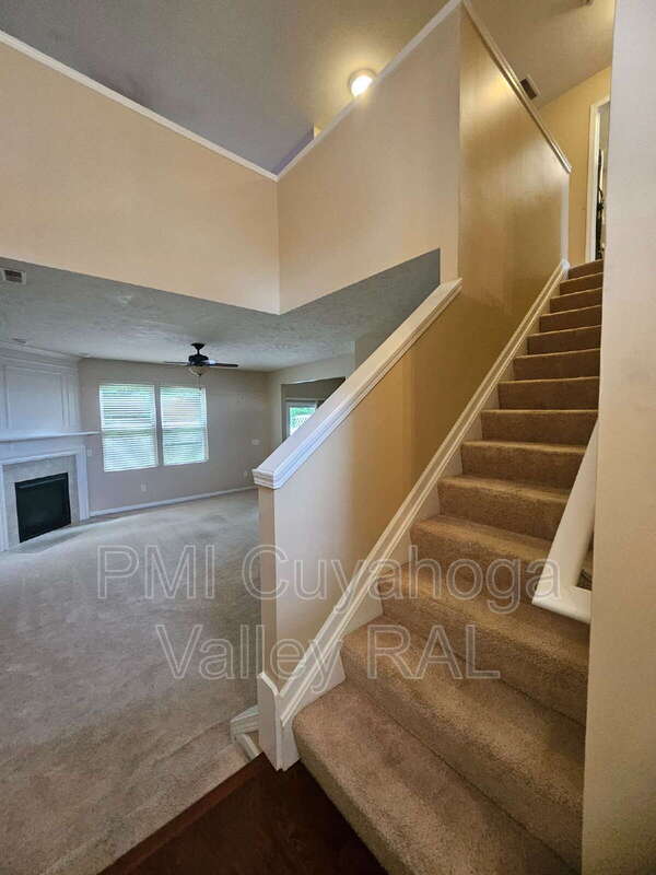 Foto del edificio - 4046 Gardiner Run
