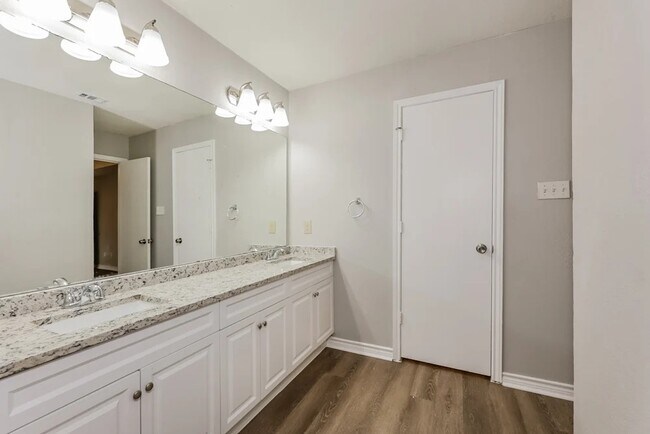 Foto del edificio - 832 Andalusia Trail