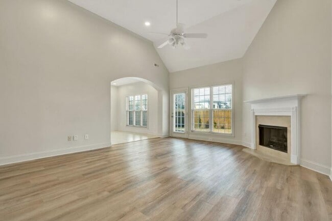 Foto del edificio - 1907 Igou Pl Dr