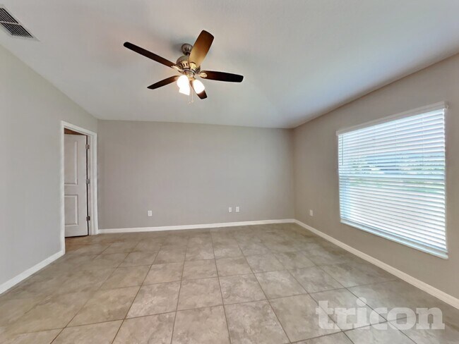 Building Photo - 1721 Broad Winged Hawk Dr