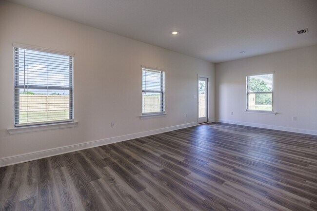 Foto del edificio - New Construction Home in Blackwater Ridge – Robertsdale, AL