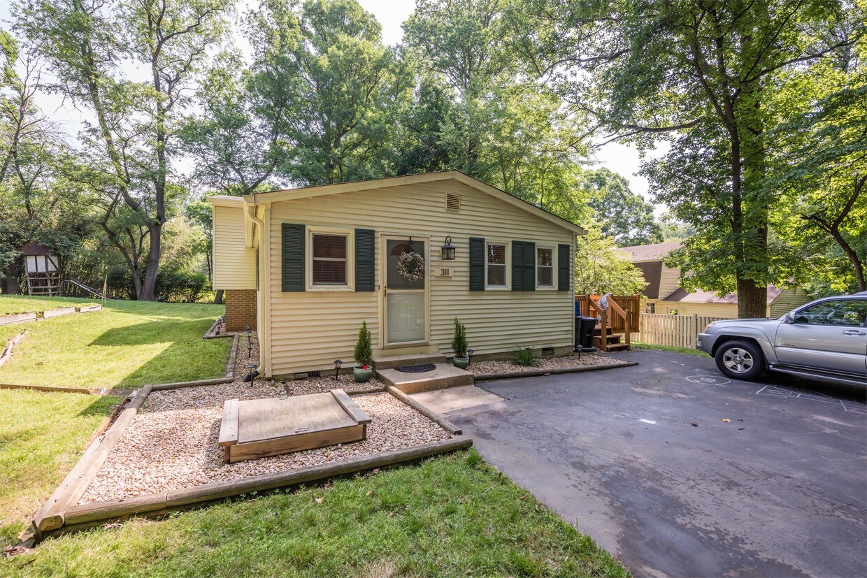 Foto principal - 311 Adahi Rd SE
