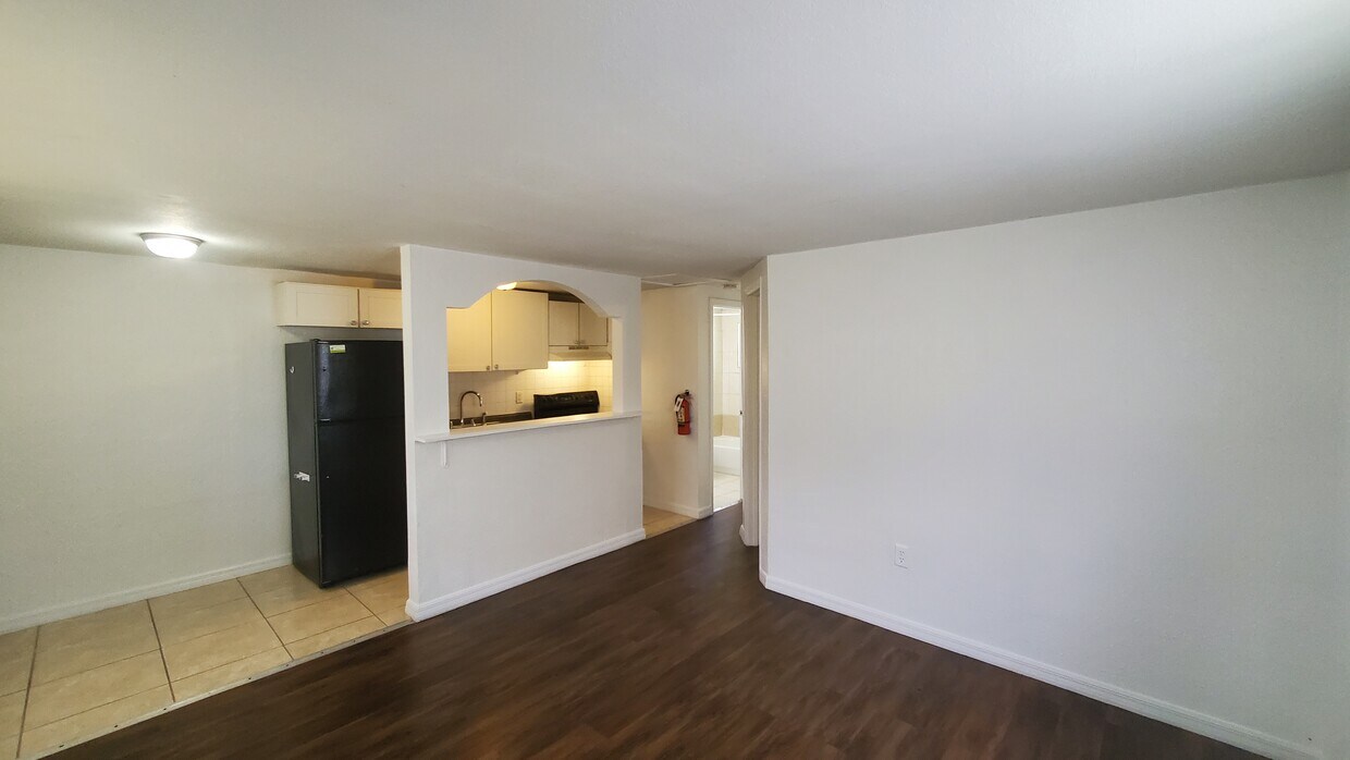 Foto principal - 9408 Grandfield Rd